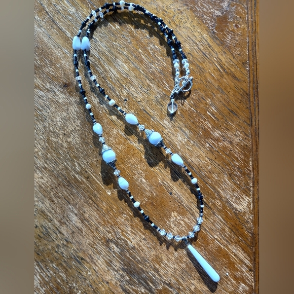 Handmade Blue Lace Agate Crystal Beaded Necklace!!!!! - Picture 8 of 8